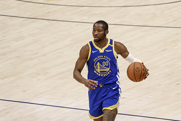 Shams报道勇士承诺库明加新季初角色,湾区名记拆解 “可观” 含义:非上场时间保证