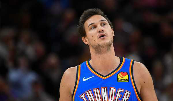 加里纳利3年6150万美元加盟<a href=/lanqiuyouguan/hawks/ target=_blank class=infotextkey>老鹰</a>